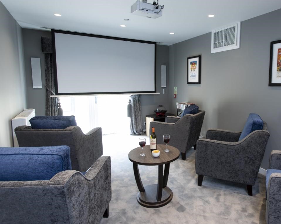 Roselea cinema-room